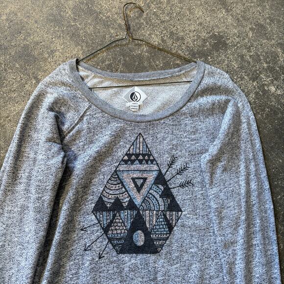 Volcom Sweater Womens M Gray Pullover Sweatshirt Skateboarding Casual - Picture 2 of 8